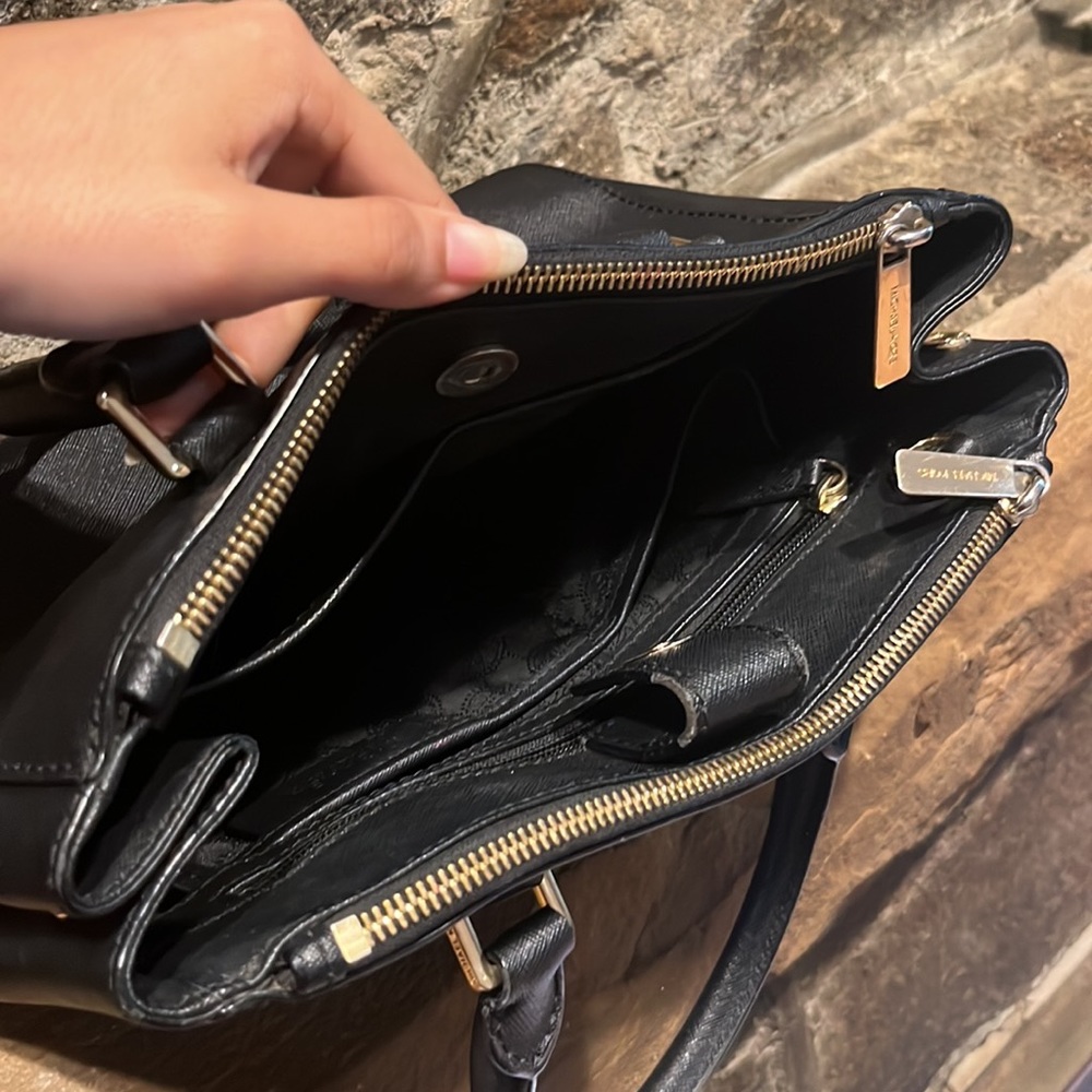 Michael Kora Handbag - Picture 3 of 3